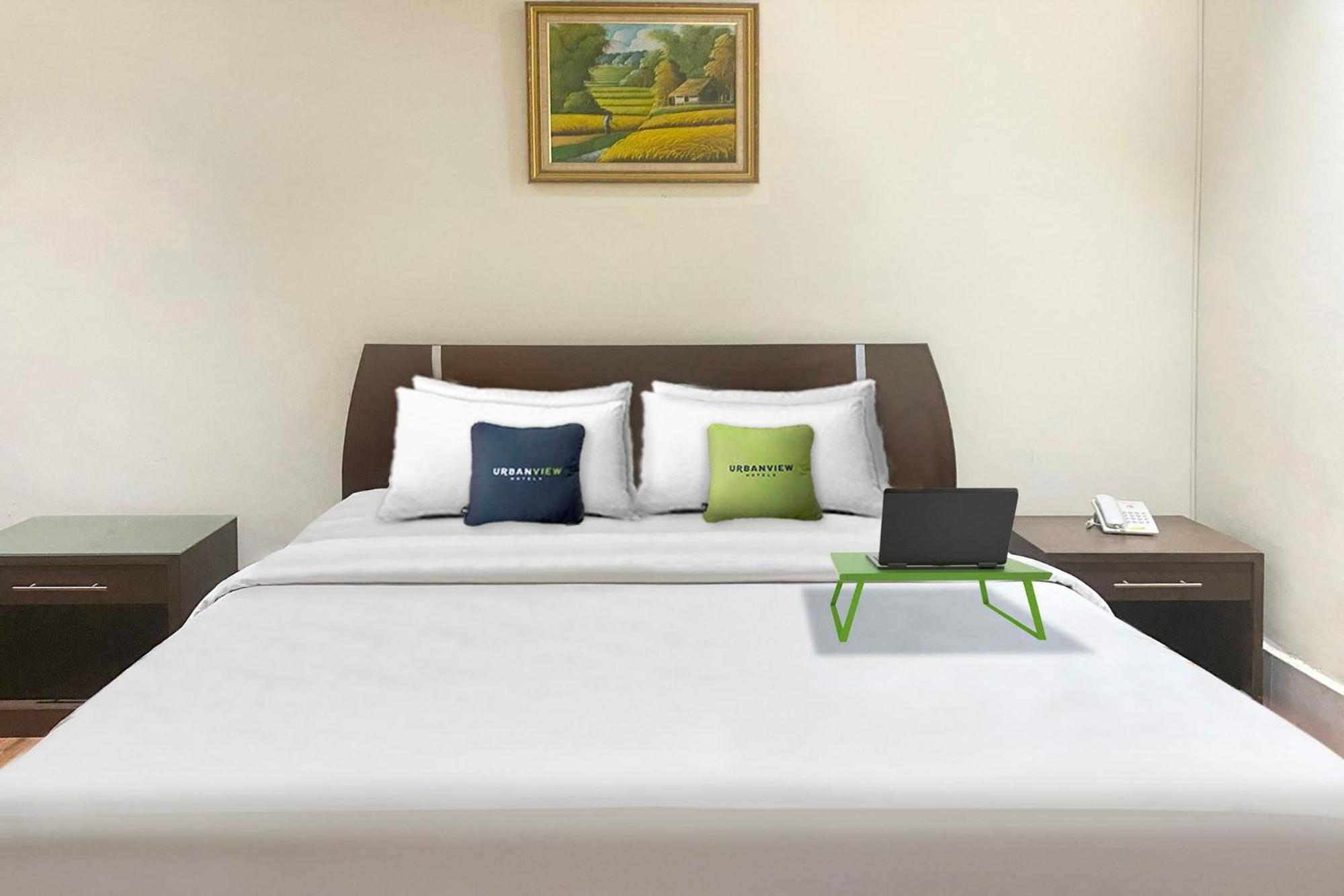 Urbanview Hotel Mulia Indah Palopo Zewnętrze zdjęcie
